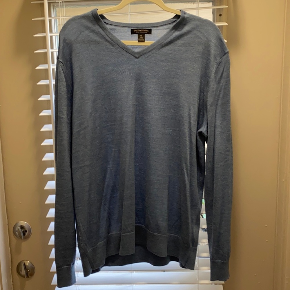 Banana republic sweater